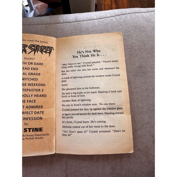 The Boy Next Door R.L. Stine Paperback Vtg 1st Edition Fear Street Pocket Books - Picture 9 of 16
